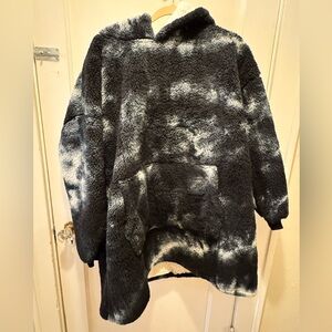 Spark Paws Oversized Fleece Hoodie